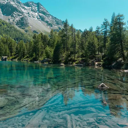 Διαμέρισμα Schoene, Sonnige Parterrewohung 3 Zi. Mit Garten *